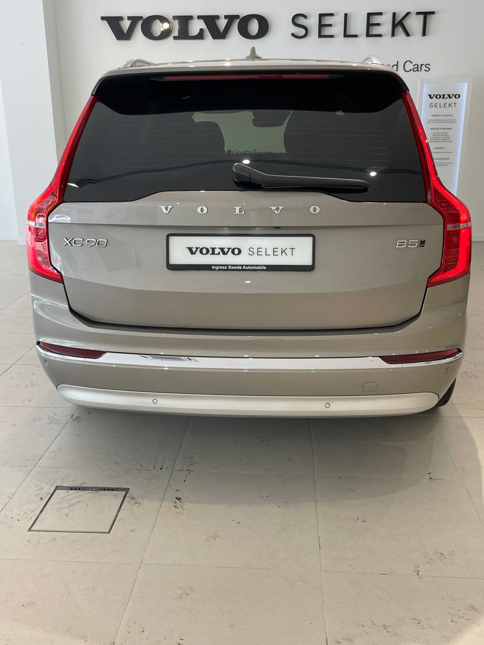 Volvo  XC90 Inscription, B5, 7 Seats