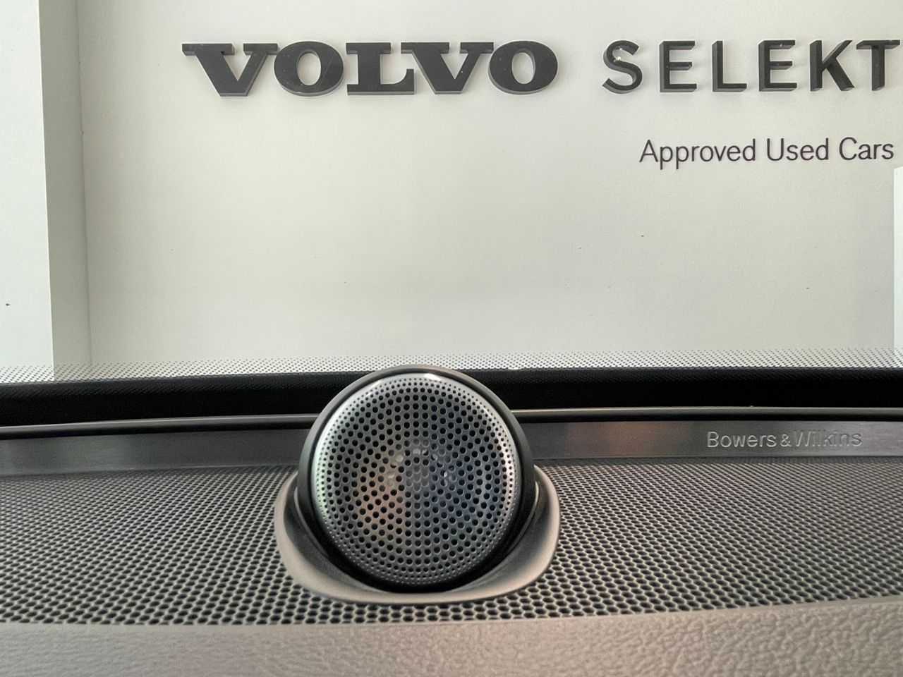 Volvo  XC90 Inscription, B5, 7 Seats