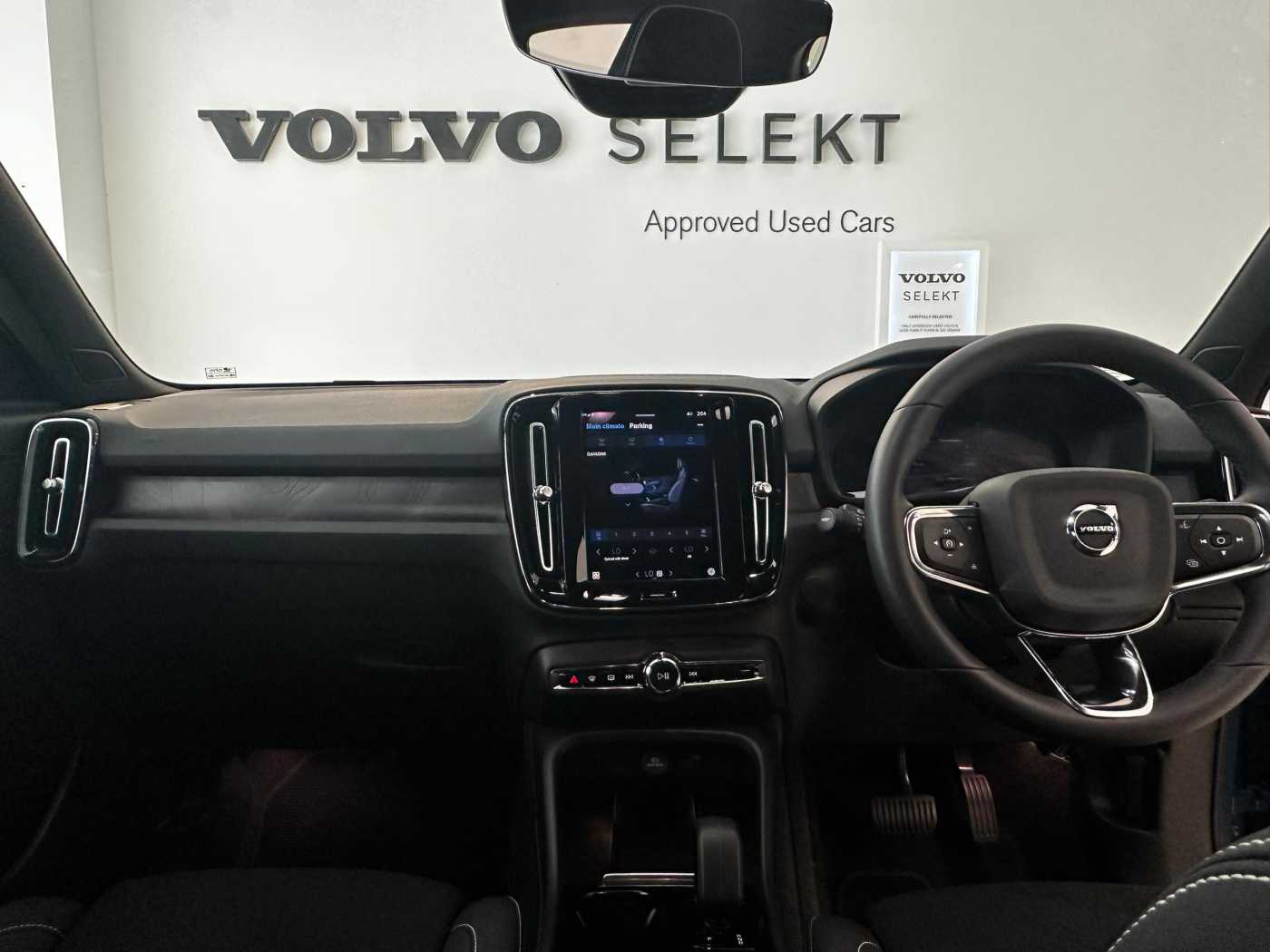 Volvo  XC40 Recharge Ultimate, Pure Electric, Electric