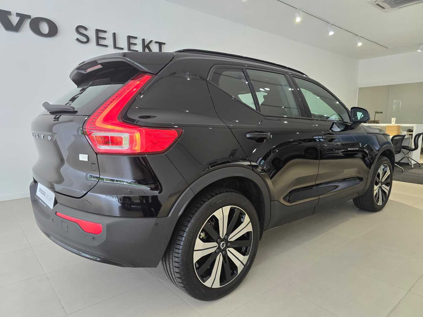 Volvo  XC40 Recharge Ultimate, Pure Electric, Electric