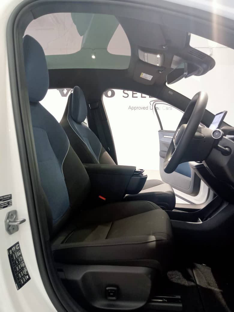 Volvo  Ultra, Twin Motor Performance, Electric