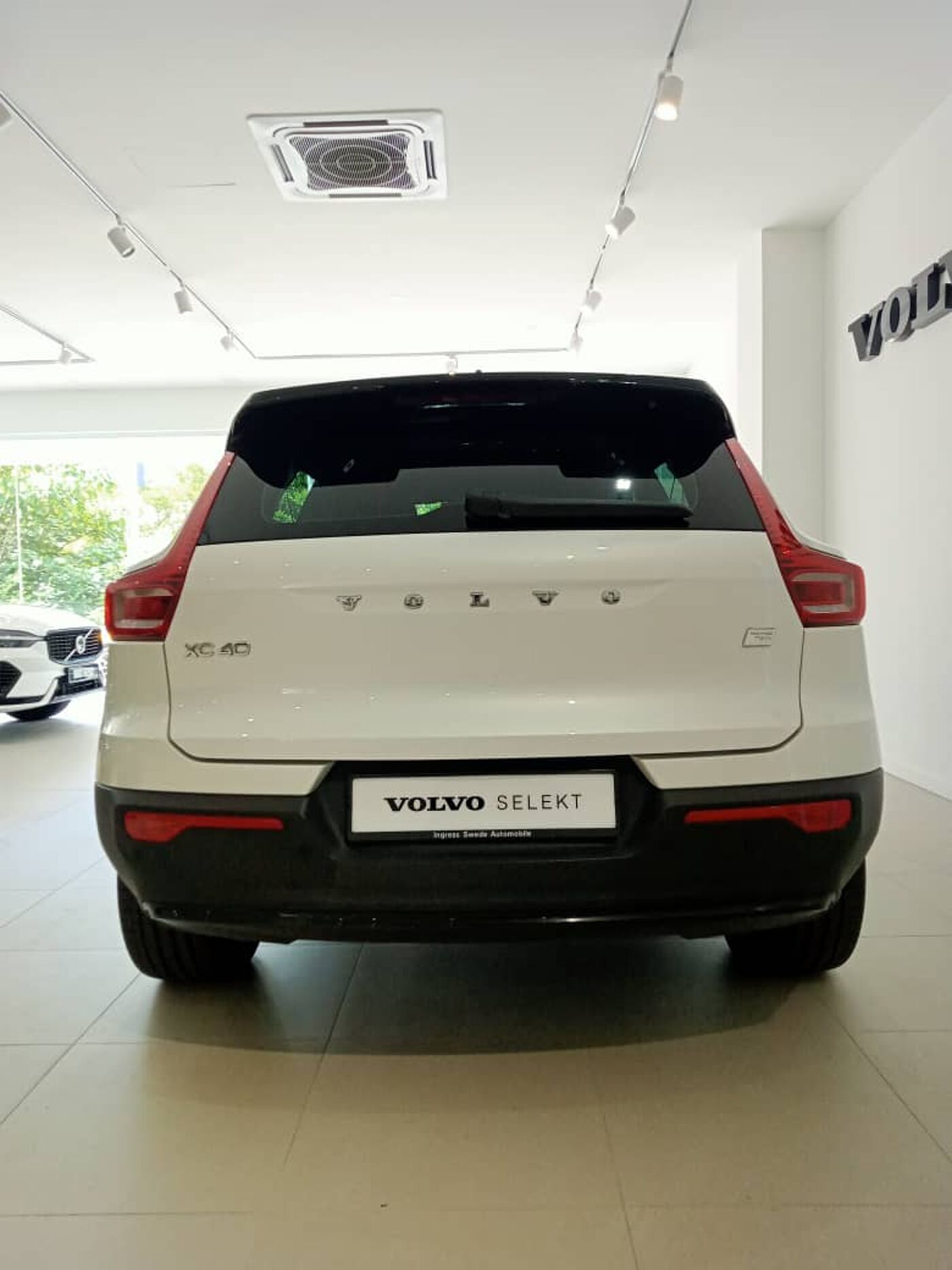 Volvo  Recharge Ultimate, Pure Electric, Electric