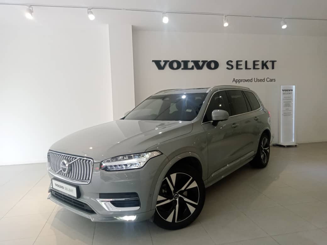 Volvo  Ultimate, B5 AWD Mild hybrid, Petrol, Bright, 7 Seats