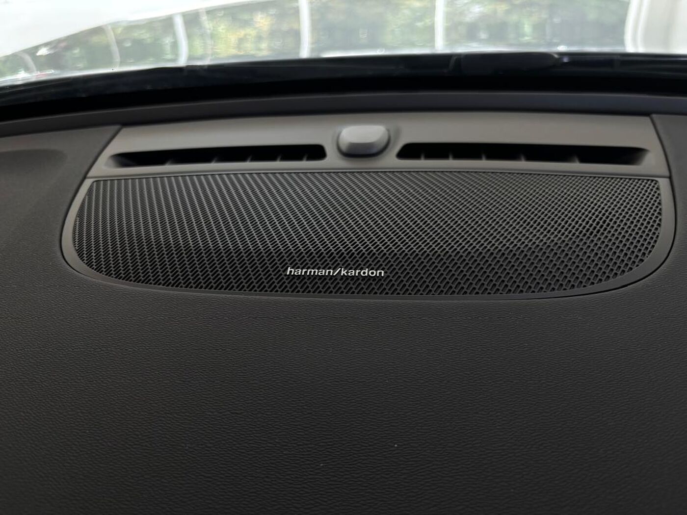 Volvo  EC40 Ultra, Twin Motor, Electric