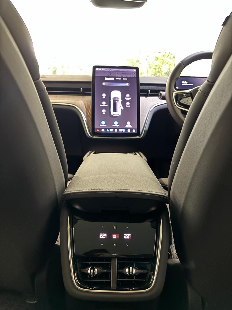 Volvo  EX90 Ultra, Twin Motor Performance, Electric, 7 Seats