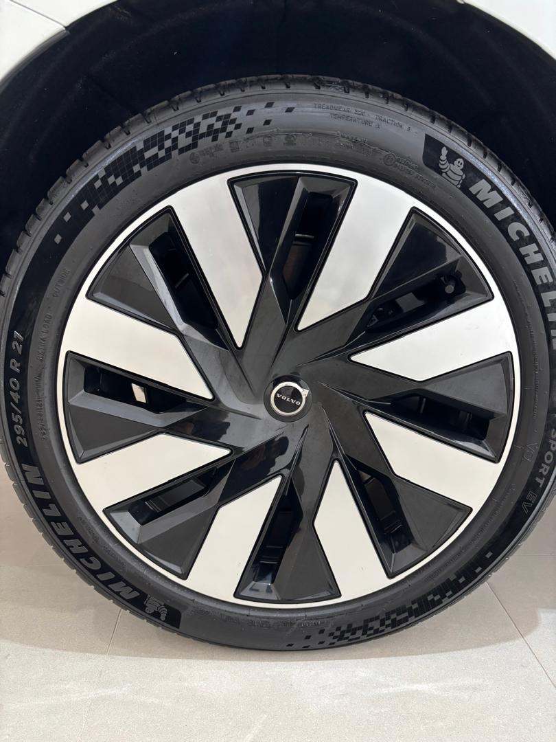 Volvo  EX90 Ultra, Twin Motor Performance, Electric, 7 Seats