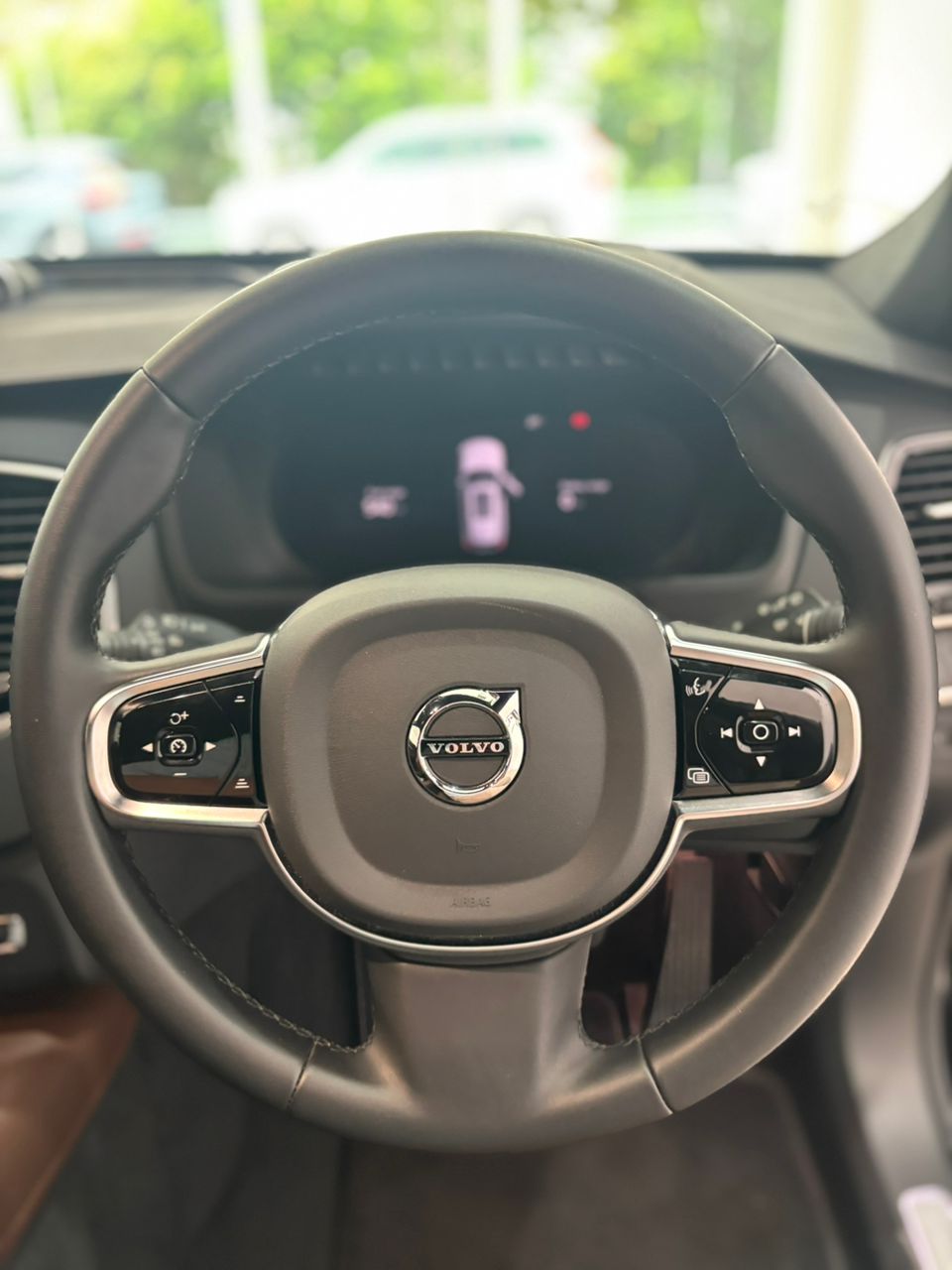 Volvo XC90 Recharge Ultimate, T8 AWD Plug-in hybrid, Electric/Petrol, Bright, 7 Seats