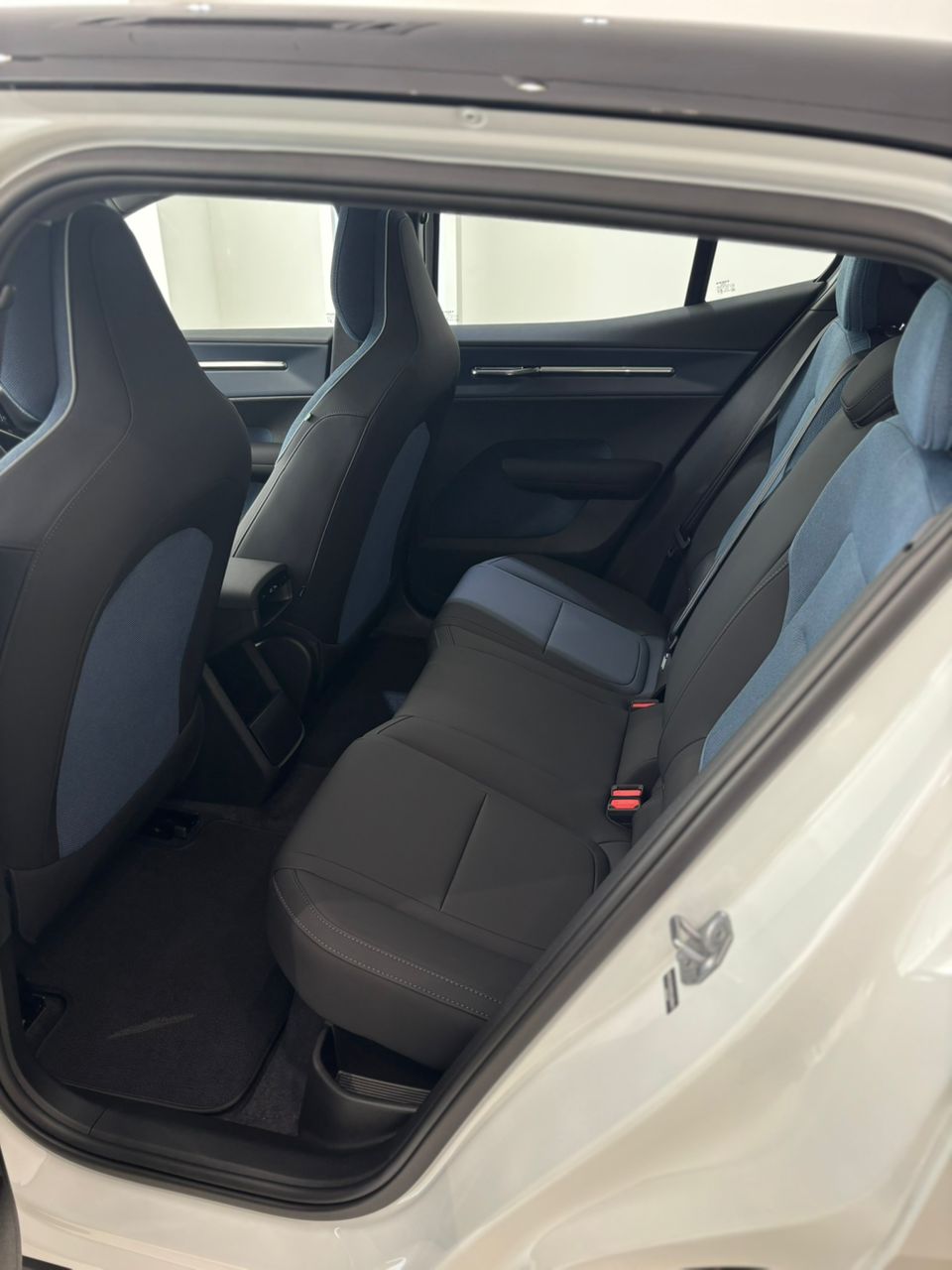 Volvo EX30 Ultra, Twin Motor Performance, Electric