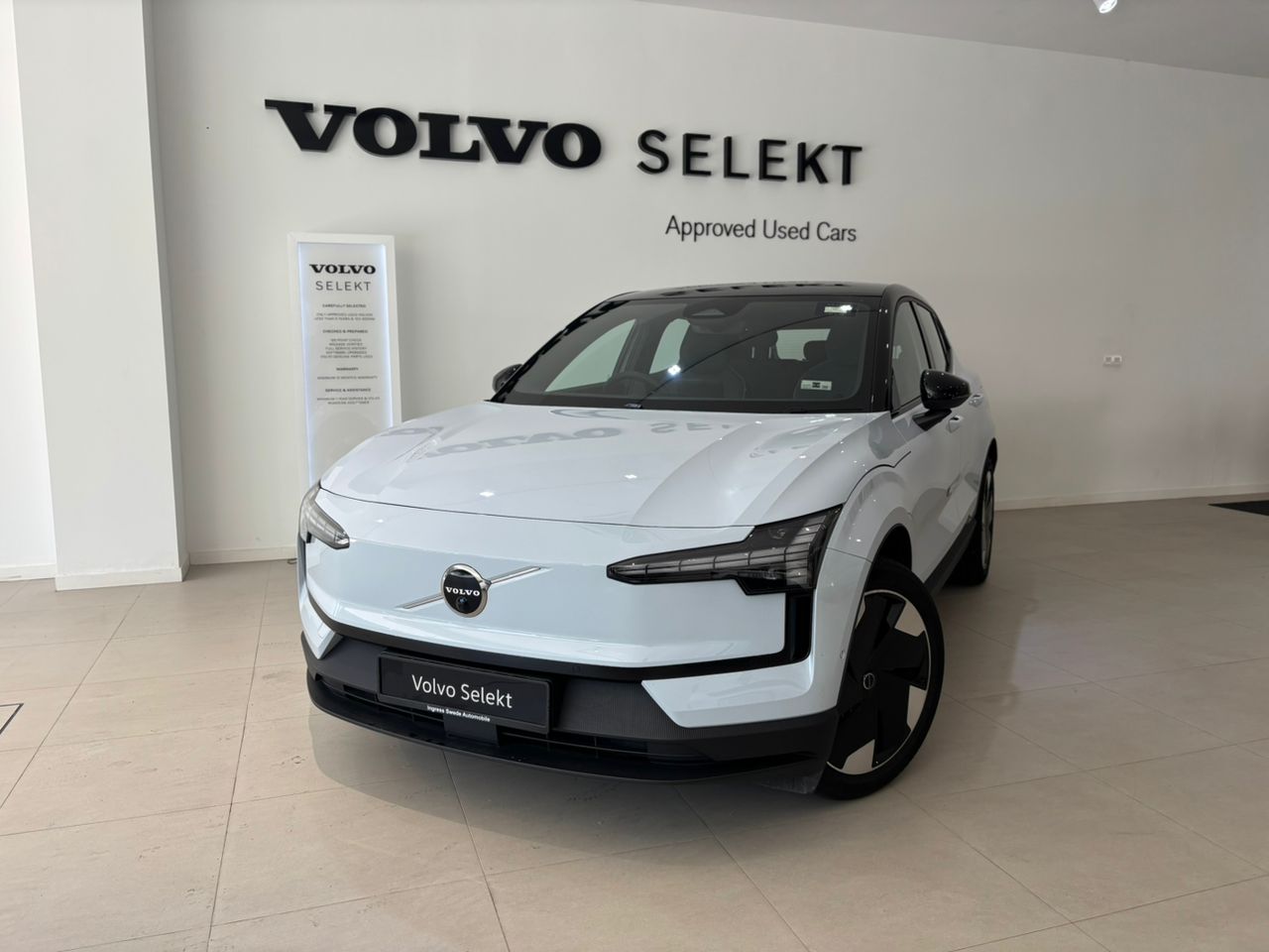 Volvo EX30 Ultra, Twin Motor Performance, Electric