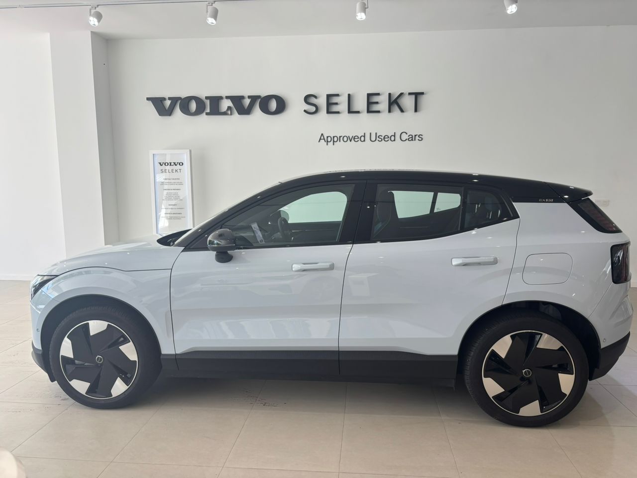 Volvo EX30 Ultra, Twin Motor Performance, Electric
