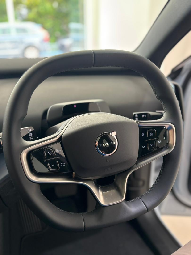 Volvo EX30 Ultra, Twin Motor Performance, Electric