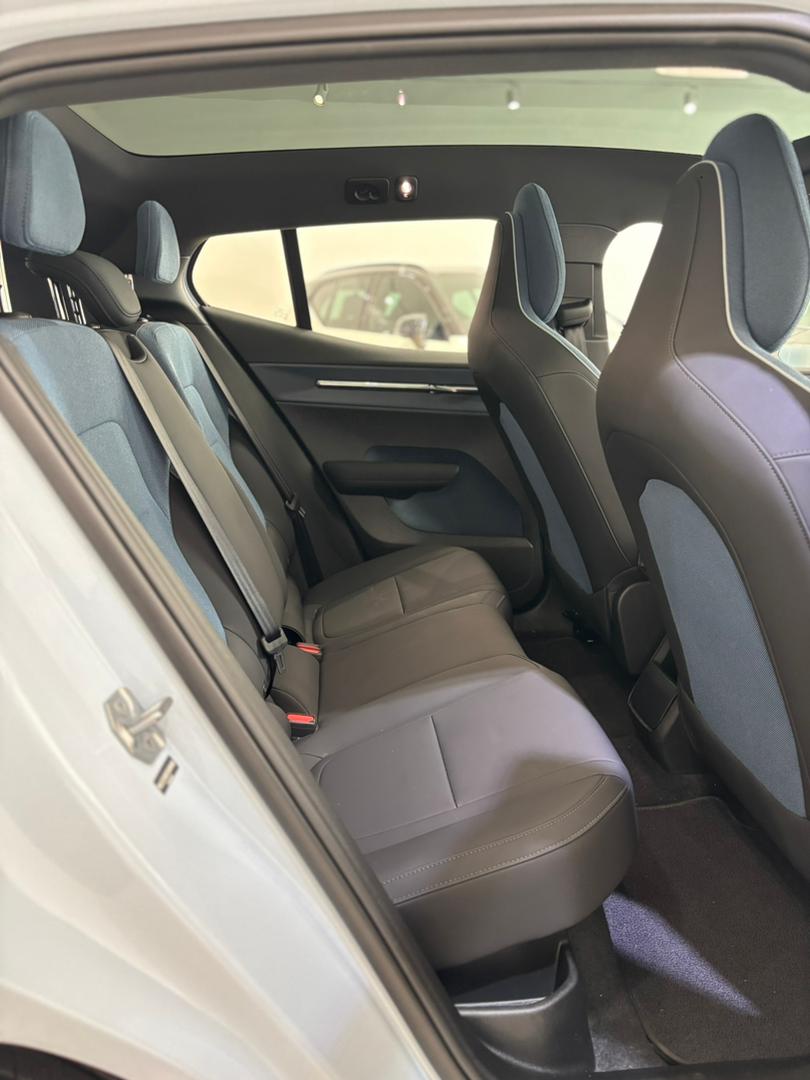 Volvo EX30 Ultra, Twin Motor Performance, Electric