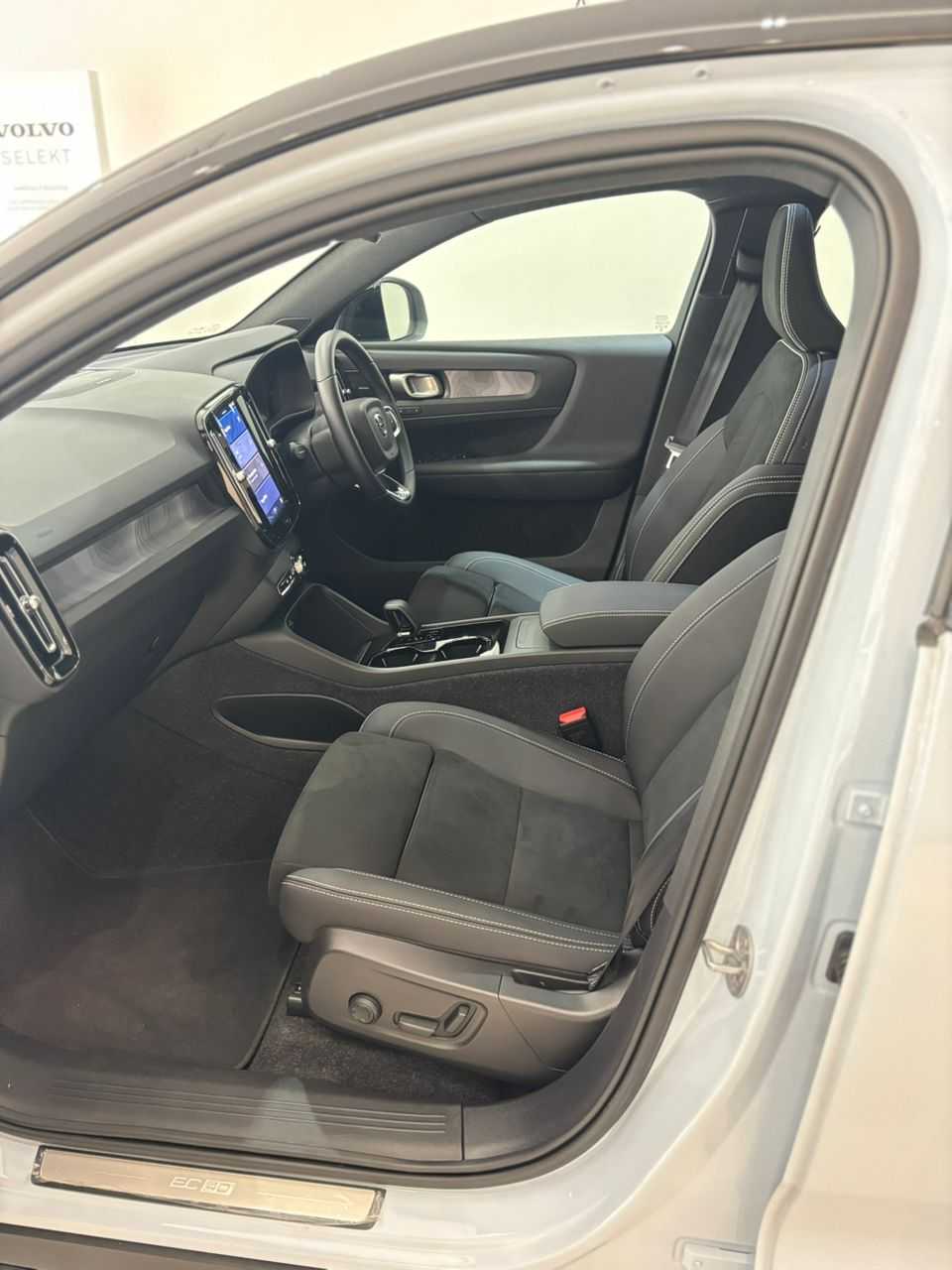 Volvo EC40 Ultra, Twin Motor, Electric