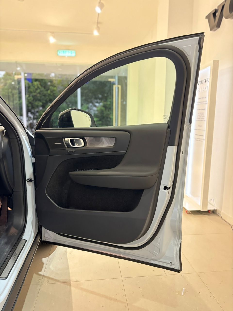 Volvo EC40 Ultra, Twin Motor, Electric