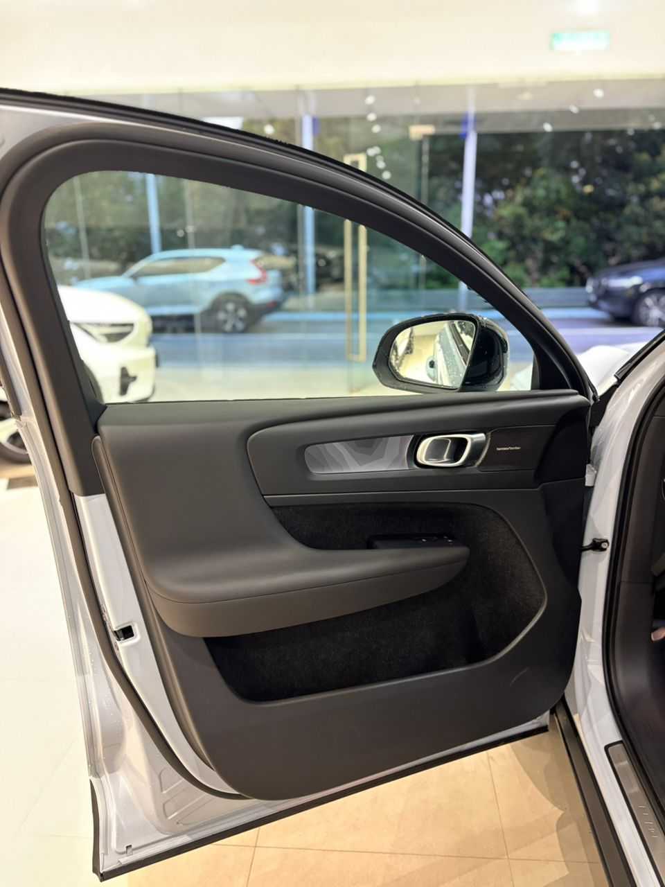 Volvo EC40 Ultra, Twin Motor, Electric