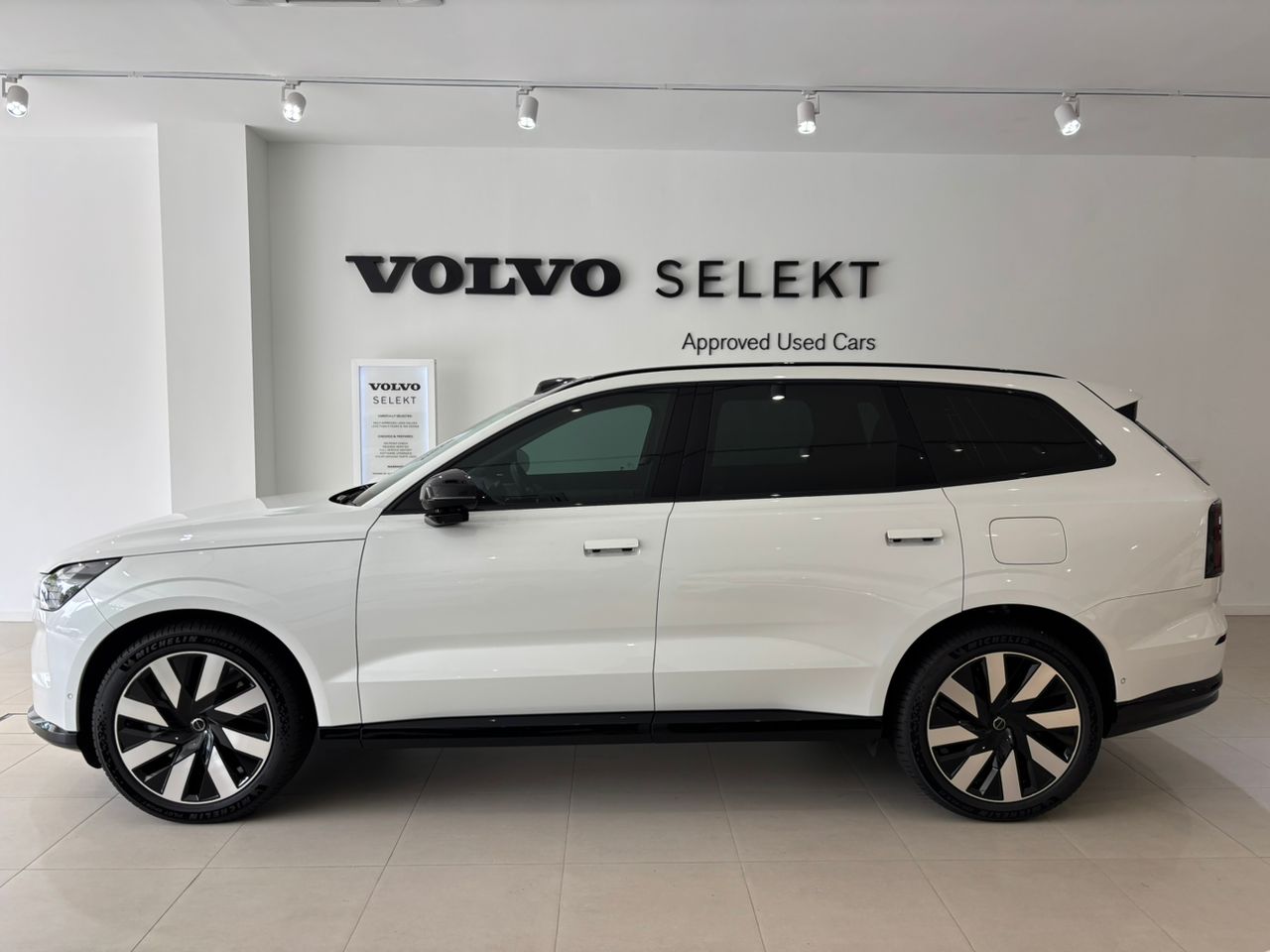 Volvo EX90 Ultra, Twin Motor Performance, Electric, 7 Seats