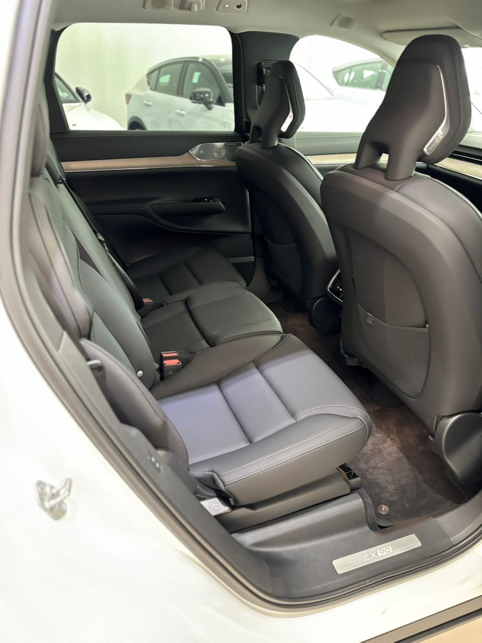 Volvo EX90 Ultra, Twin Motor Performance, Electric, 7 Seats