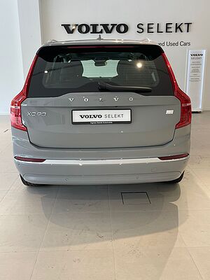 Volvo  XC90 Recharge Ultimate, T8 AWD plug-in hybrid, Electric/Petrol, Bright, 7 Seats