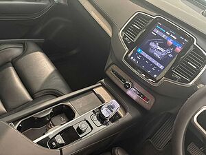 Volvo  Ultimate, B5 AWD Mild hybrid, Petrol, Bright, 7 Seats