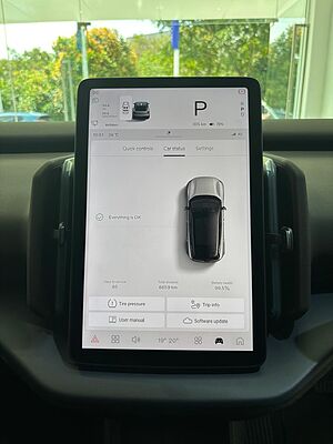 Volvo  Ultra, Twin Motor Performance, Electric