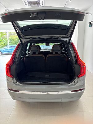 Volvo  Ultra, B5 AWD Mild hybrid, Petrol, Bright, 7 Seats