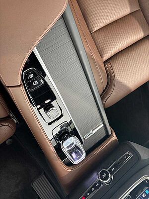 Volvo  Ultra, B5 AWD Mild hybrid, Petrol, Bright, 7 Seats