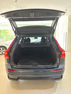 Volvo  Ultra, T8 AWD Plug-in hybrid, Electric/Petrol, Dark