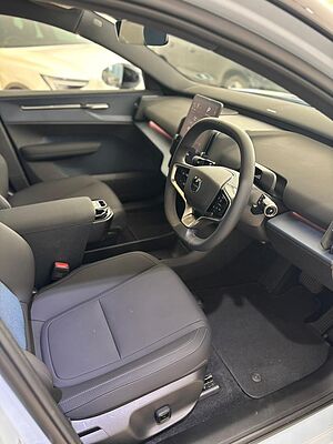 Volvo EX30 Ultra, Twin Motor Performance, Electric