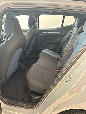 Volvo EX30 Ultra, Twin Motor Performance, Electric