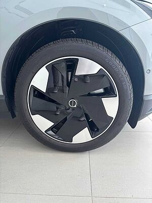 Volvo EX30 Ultra, Twin Motor Performance, Electric