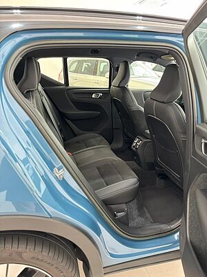 Volvo  XC40 Recharge Ultimate, Pure Electric, Electric