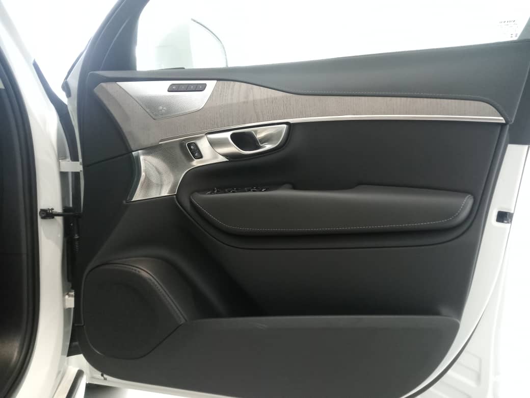 Volvo  XC90 Ultimate, B5 AWD Mild hybrid, Petrol, Bright, 7 Seats