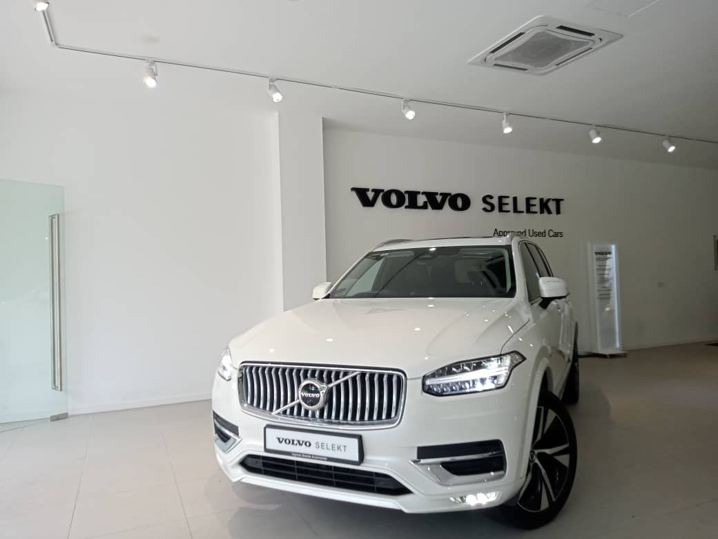 Volvo  XC90 Ultimate, B5 AWD Mild hybrid, Petrol, Bright, 7 Seats