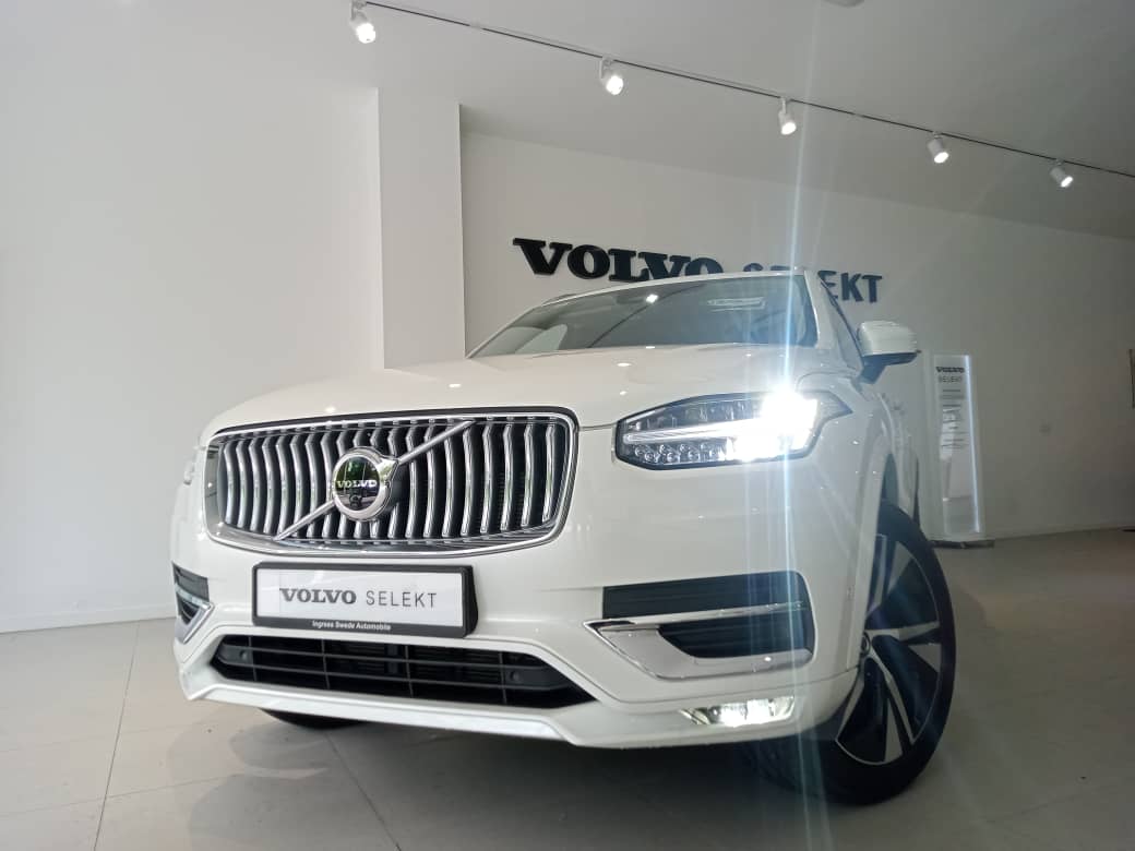 Volvo  XC90 Ultimate, B5 AWD Mild hybrid, Petrol, Bright, 7 Seats