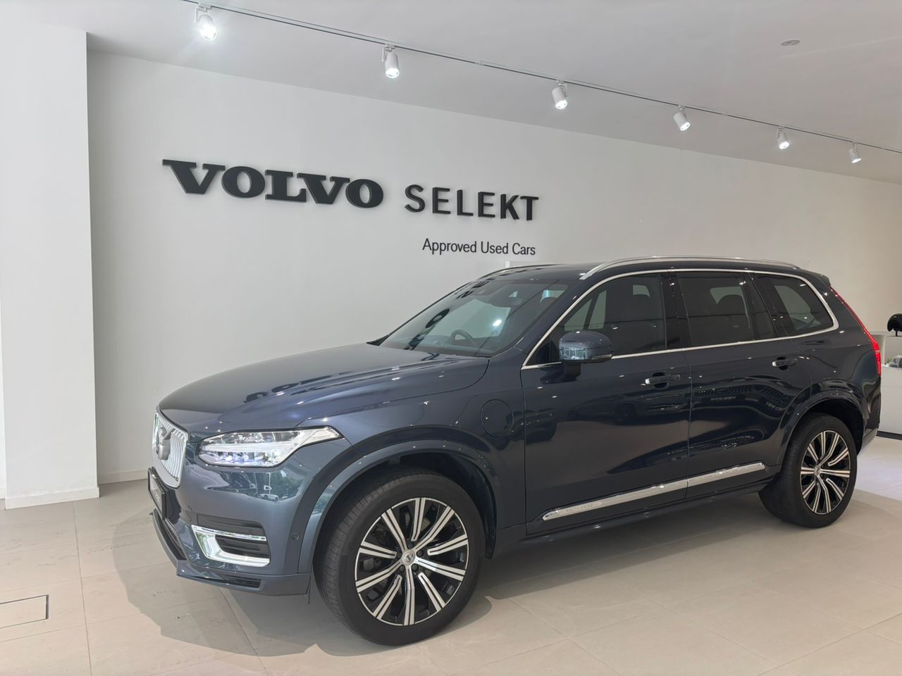 Volvo  XC90 Recharge Inscription, T8 , 7 Seats