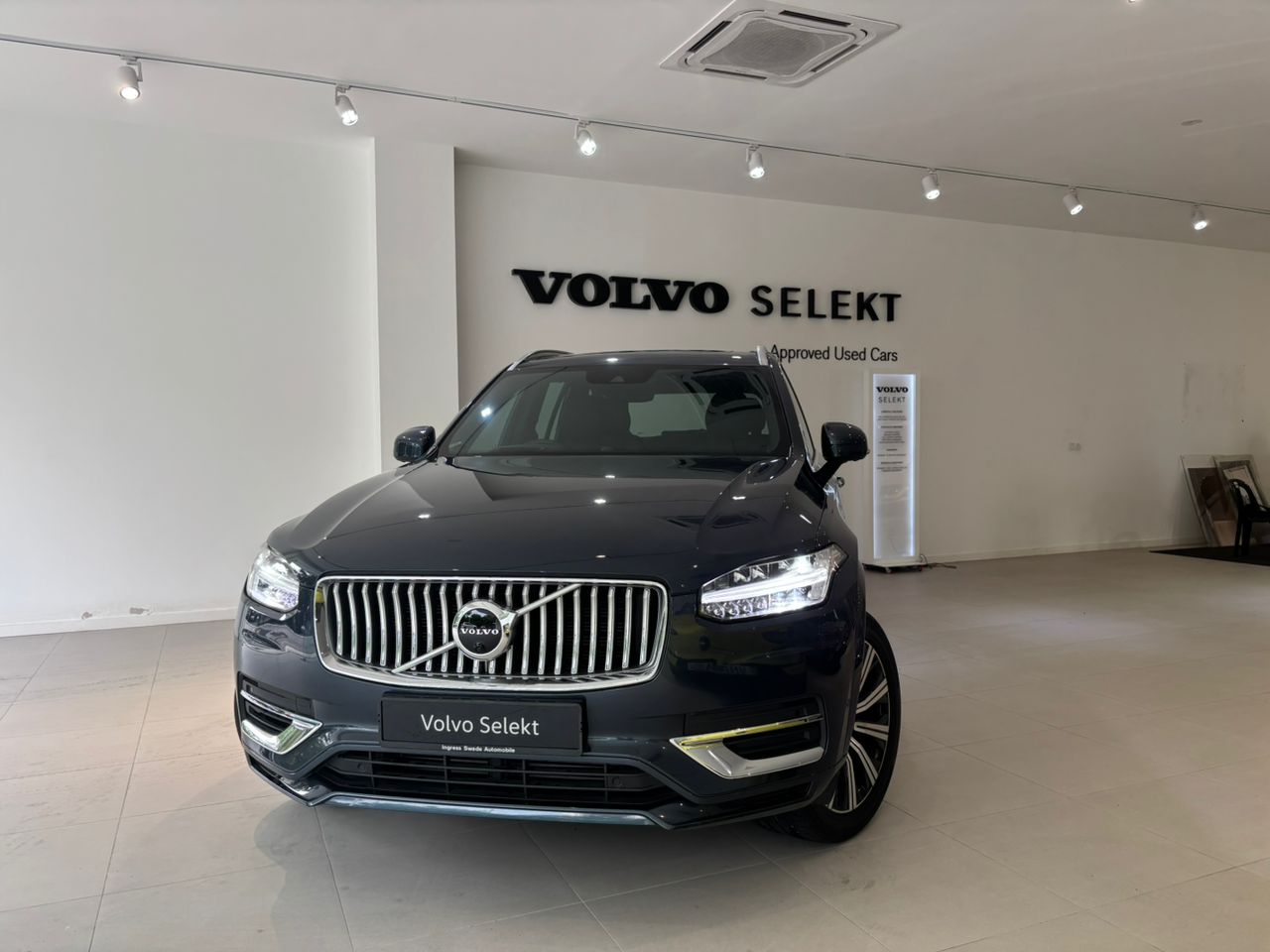 Volvo  XC90 Recharge Inscription, T8 , 7 Seats