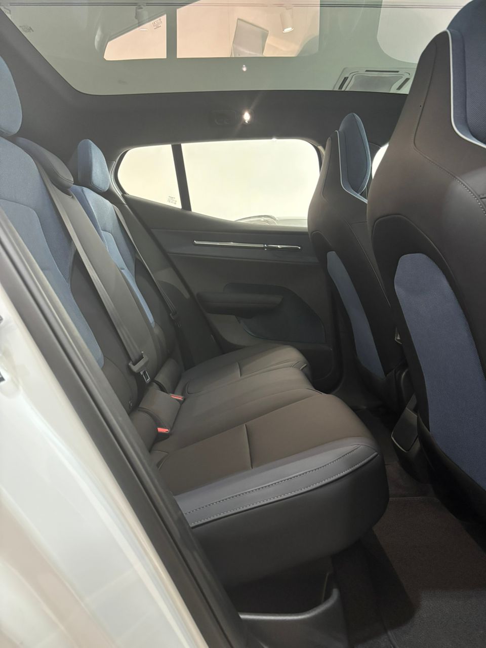 Volvo  EX30 Ultra, Twin Motor Performance, Electric