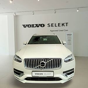 Volvo  XC90 Recharge Ultimate, T8 AWD Plug-in hybrid, Electric/Petrol, Bright, 7 Seats