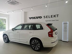 Volvo  XC90 Recharge Ultimate, T8 AWD Plug-in hybrid, Electric/Petrol, Bright, 7 Seats