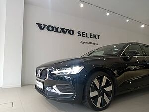 Volvo  V60 Recharge Plus, T8 AWD Plug-in hybrid, Electric/Petrol, Bright