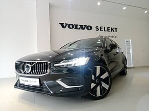 Volvo  V60 Recharge Plus, T8 AWD Plug-in hybrid, Electric/Petrol, Bright