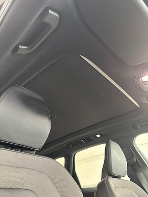 Volvo  XC60 Ultra, T8 AWD Plug-in hybrid, Electric/Petrol, Dark