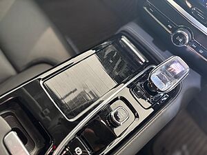 Volvo V60 Recharge Ultimate, T8 , Electric/Petrol, Bright