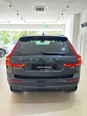 Volvo XC60 Ultra, T8 AWD Plug-in hybrid, Electric/Petrol, Dark