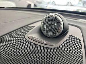 Volvo XC60 Ultra, T8 AWD Plug-in hybrid, Electric/Petrol, Dark